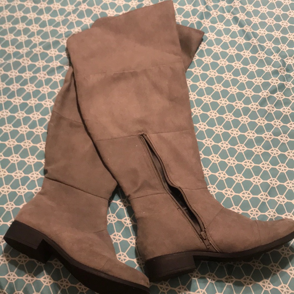 💎HOST PICK💎Knee high boots